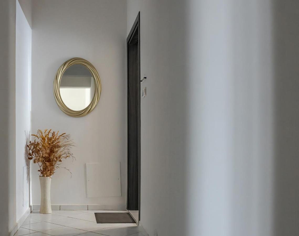 Myra Mare By Estia Apartment *