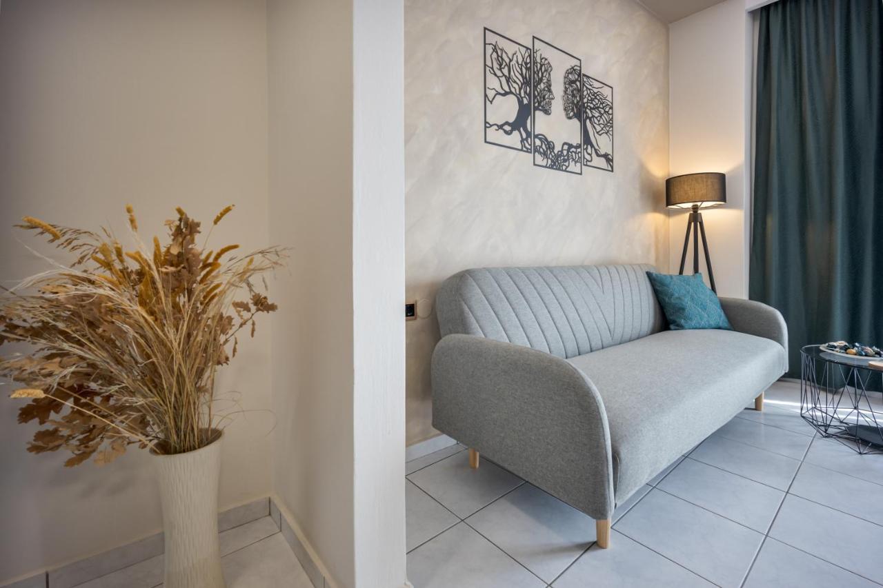 Myra Mare By Estia Apartment