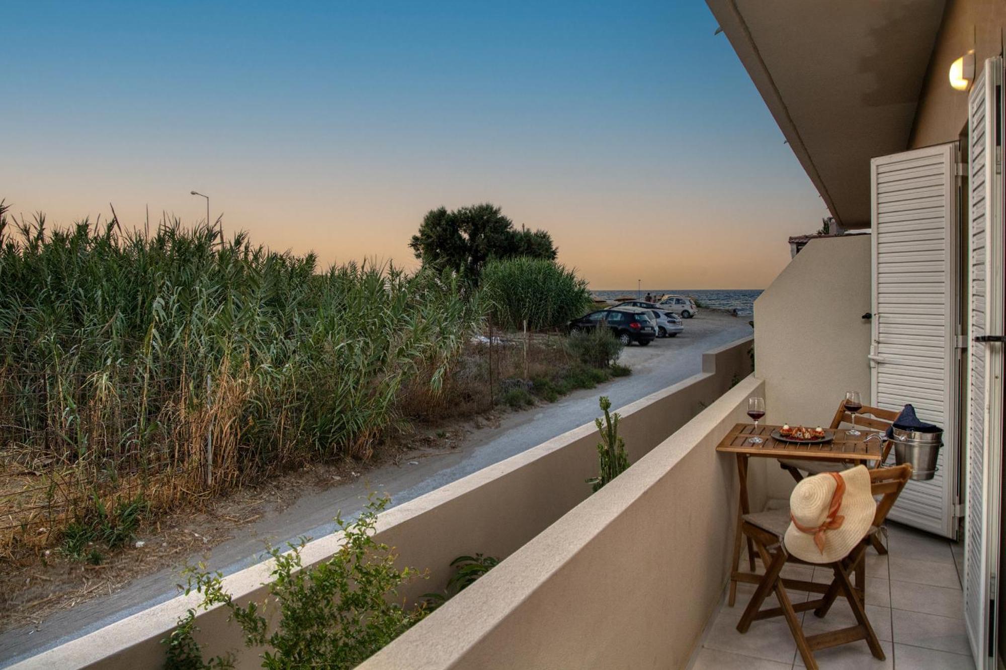 Apartment Myra Mare By Estia *